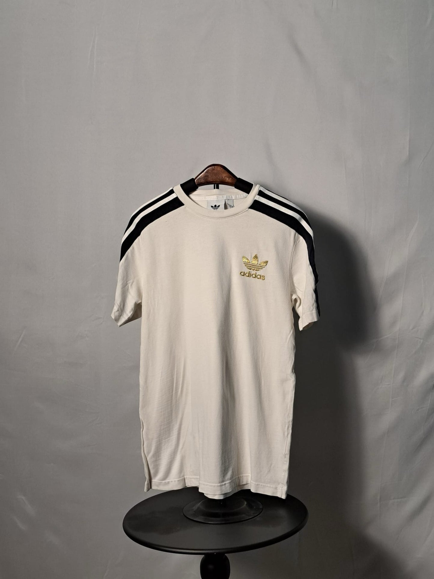 T-shirt Adidas